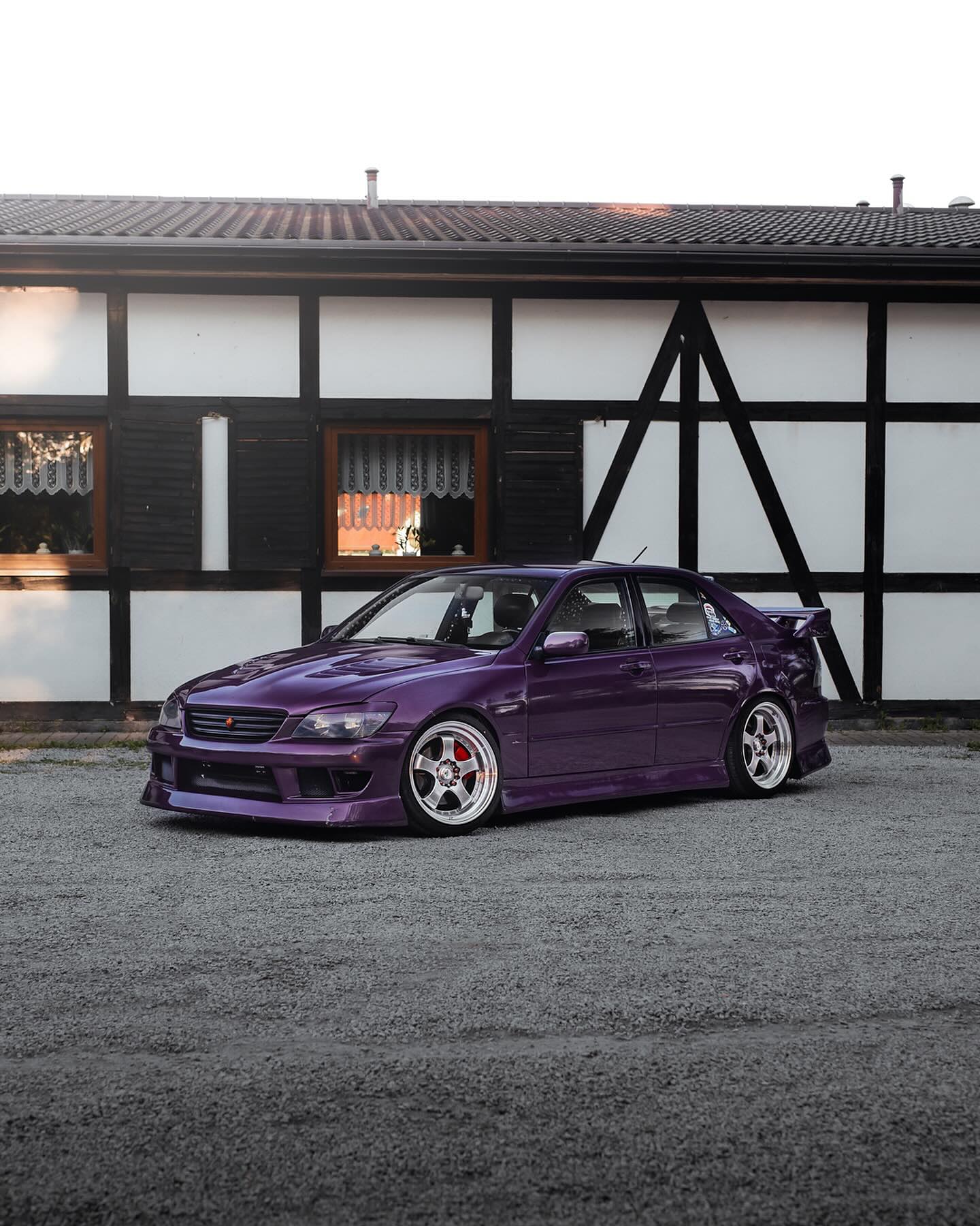 HOKU RACING - HTML Template